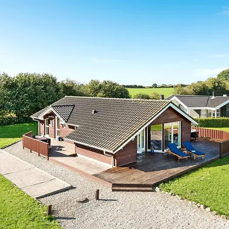 Holiday home Alexis - 250m From The Sea By Interhome Nordborg